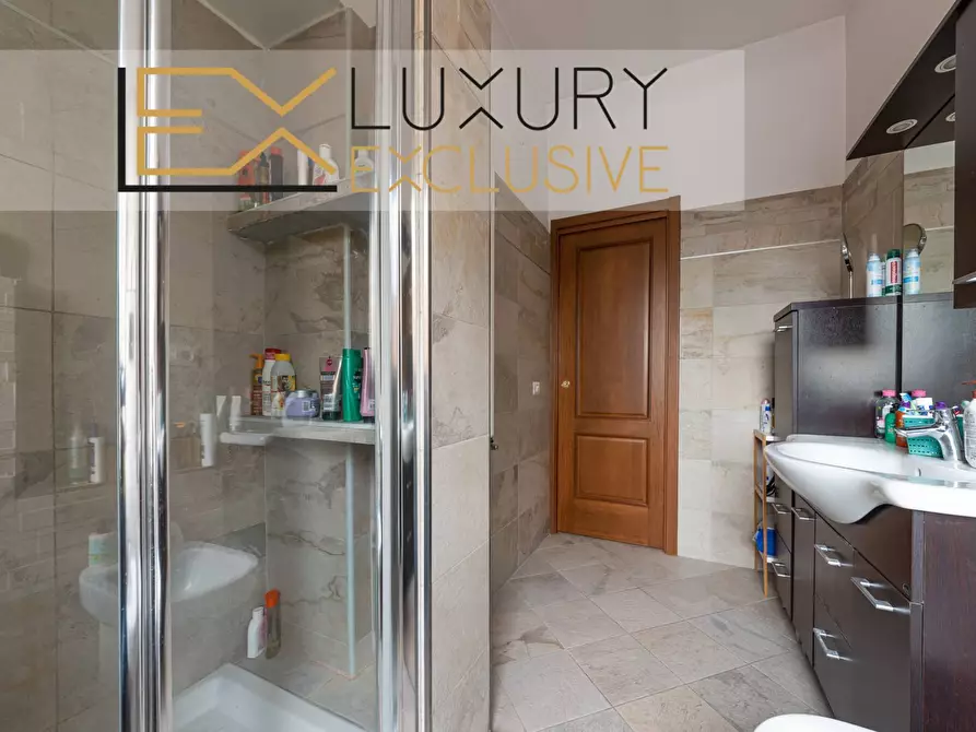 Immagine 17 di Appartamento in vendita  in Via Portuense a Roma