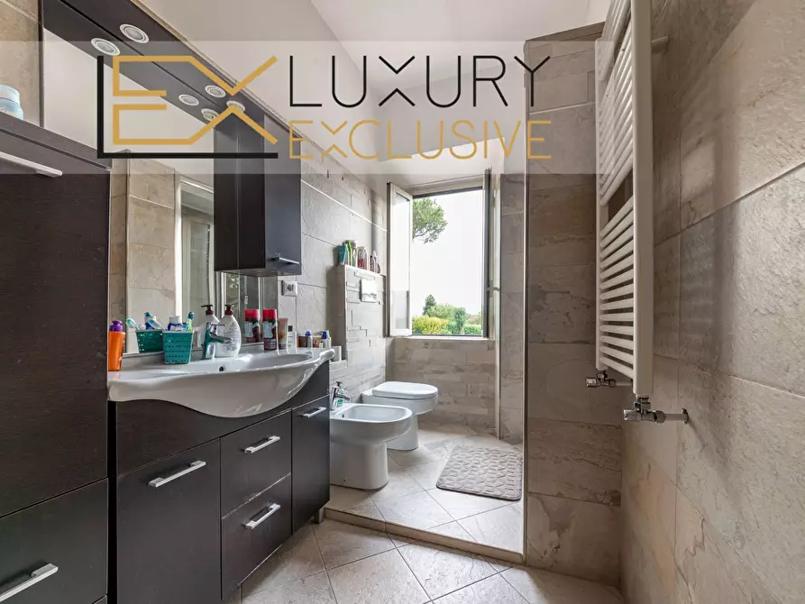 Immagine 19 di Appartamento in vendita  in Via Portuense a Roma