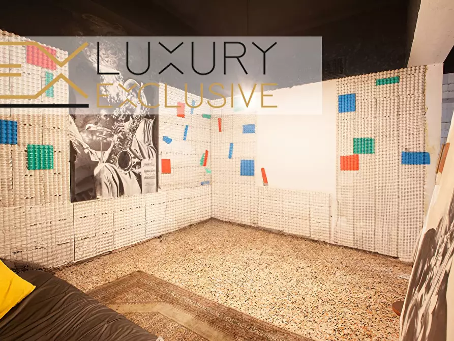 Immagine 12 di Appartamento in vendita  in Via Larga a Milano