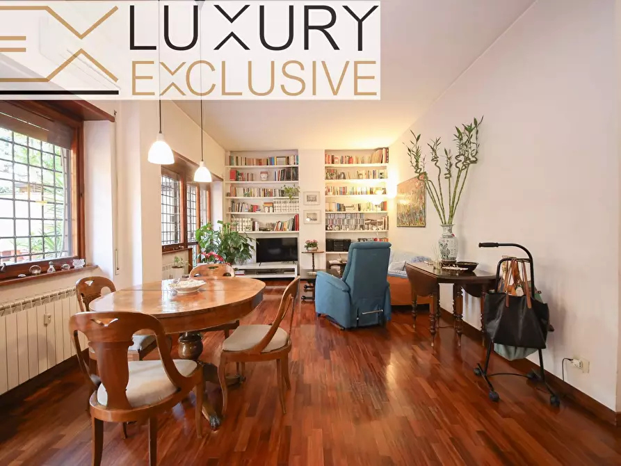 Immagine 11 di Appartamento in vendita  in via mascagni a Roma