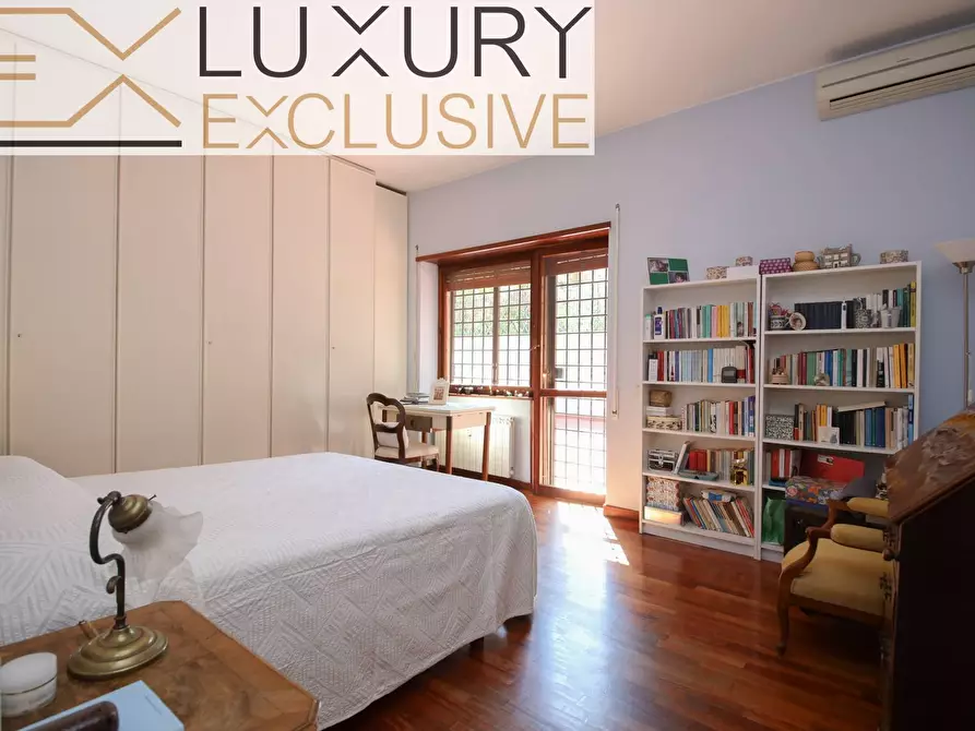 Immagine 17 di Appartamento in vendita  in via mascagni a Roma