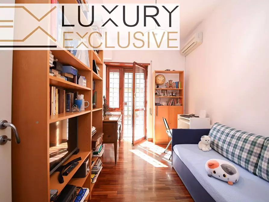 Immagine 19 di Appartamento in vendita  in via mascagni a Roma