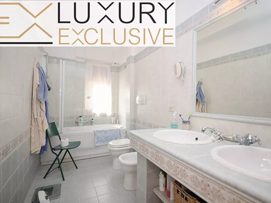 Immagine 24 di Appartamento in vendita  in via mascagni a Roma