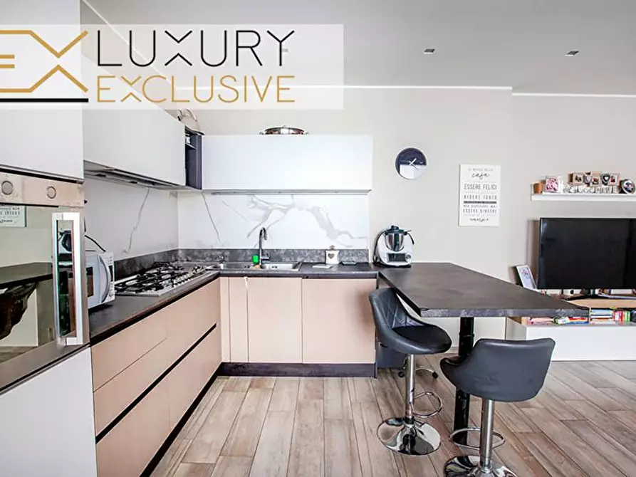 Immagine 8 di Appartamento in vendita  in Via enrico Martini a Milano