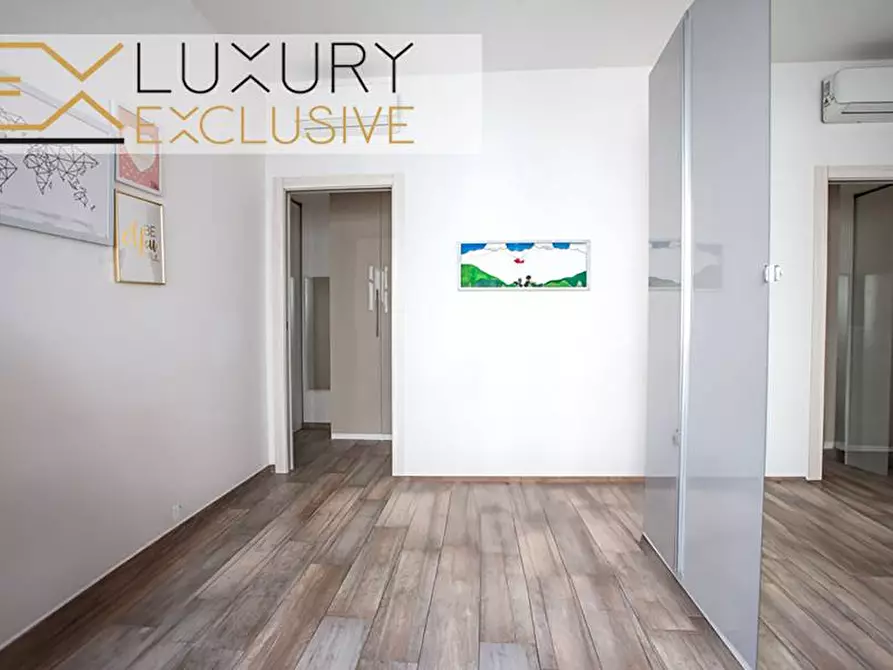 Immagine 17 di Appartamento in vendita  in Via enrico Martini a Milano