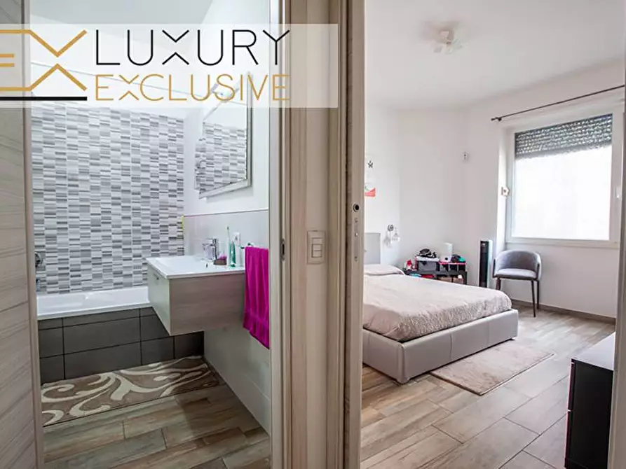 Immagine 27 di Appartamento in vendita  in Via enrico Martini a Milano