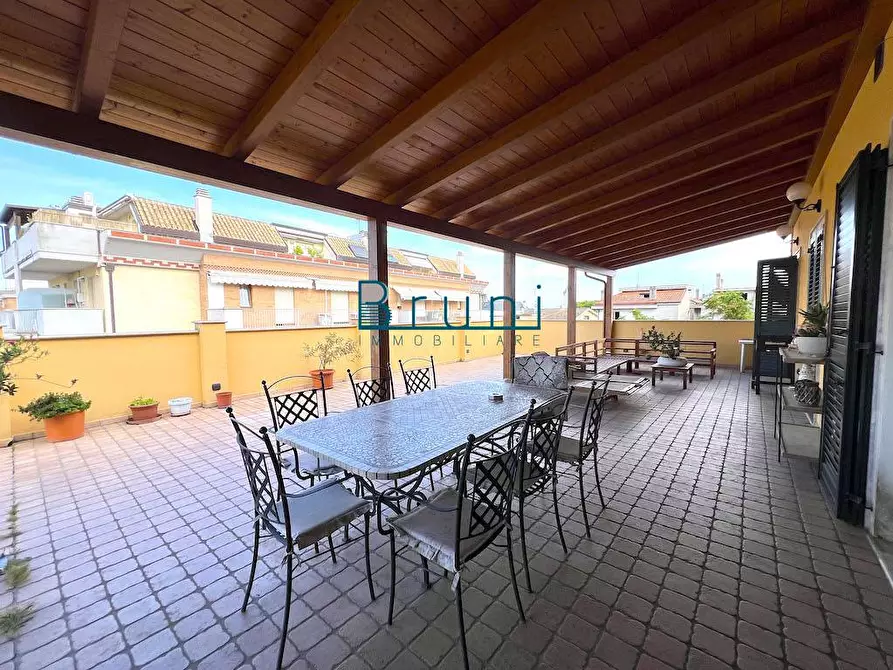 Immagine 8 di Appartamento in vendita  in Via Della Liberazione a San Benedetto Del Tronto