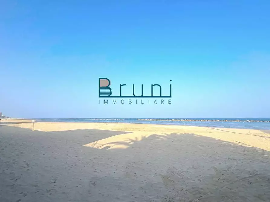 Immagine 8 di Villa in vendita  in Lungomare della Repubblica a Grottammare