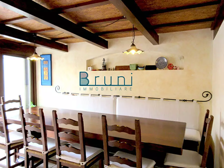 Immagine 9 di Casa indipendente in vendita  in Via Mare a San Benedetto Del Tronto