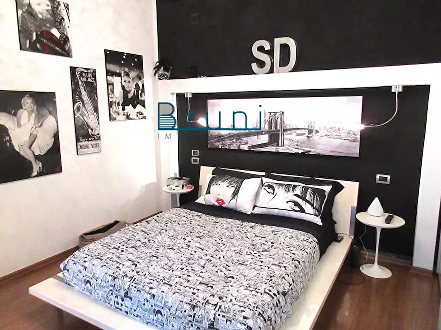 Immagine 18 di Casa indipendente in vendita  in Via Mare a San Benedetto Del Tronto