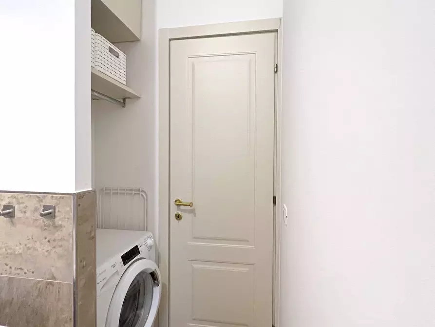 Immagine 13 di Appartamento in vendita  in Via Spontini a San Benedetto Del Tronto