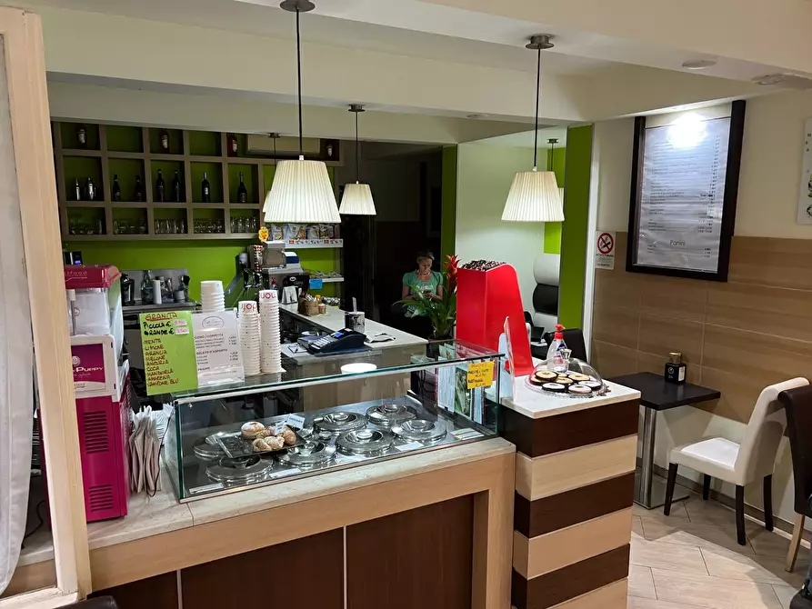 Immagine 2 di Bar / Ristorante in vendita  a Fumane