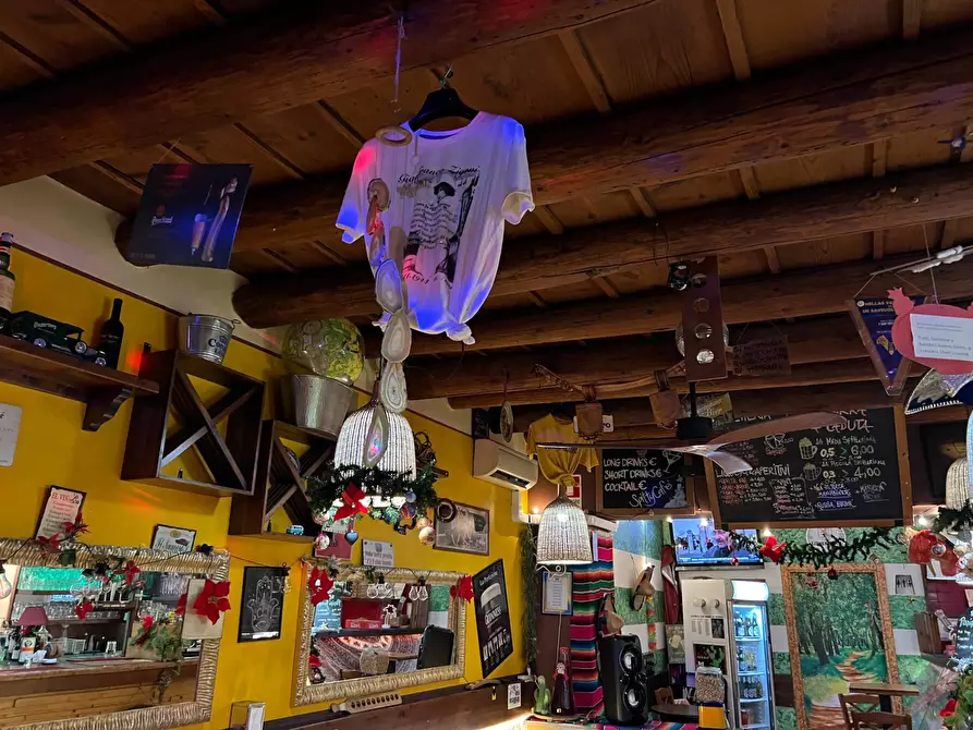 Immagine 10 di Bar / Ristorante in vendita  a Verona