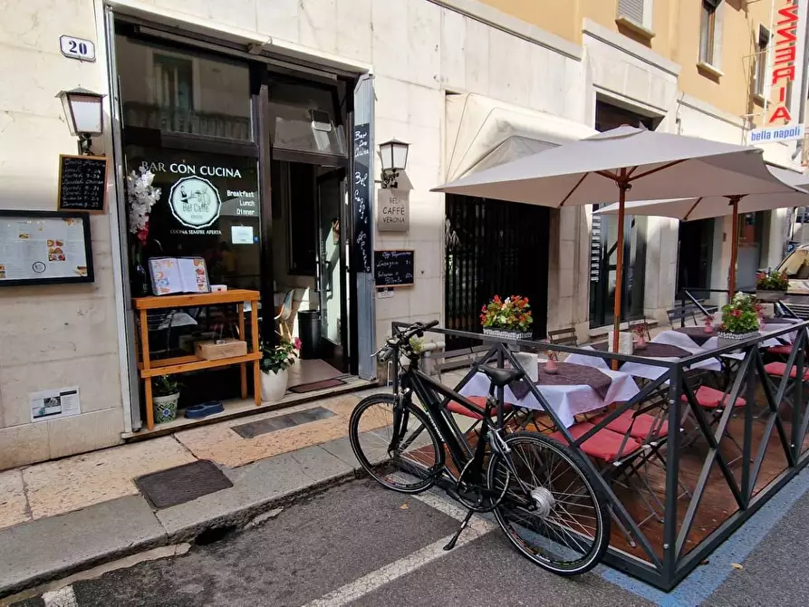 Immagine 4 di Bar / Ristorante in vendita  a Verona