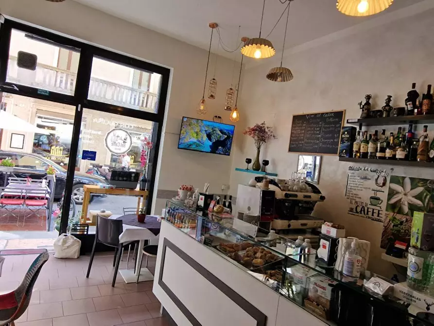 Immagine 7 di Bar / Ristorante in vendita  a Verona