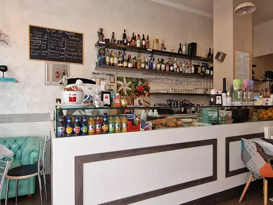Immagine 12 di Bar / Ristorante in vendita  a Verona