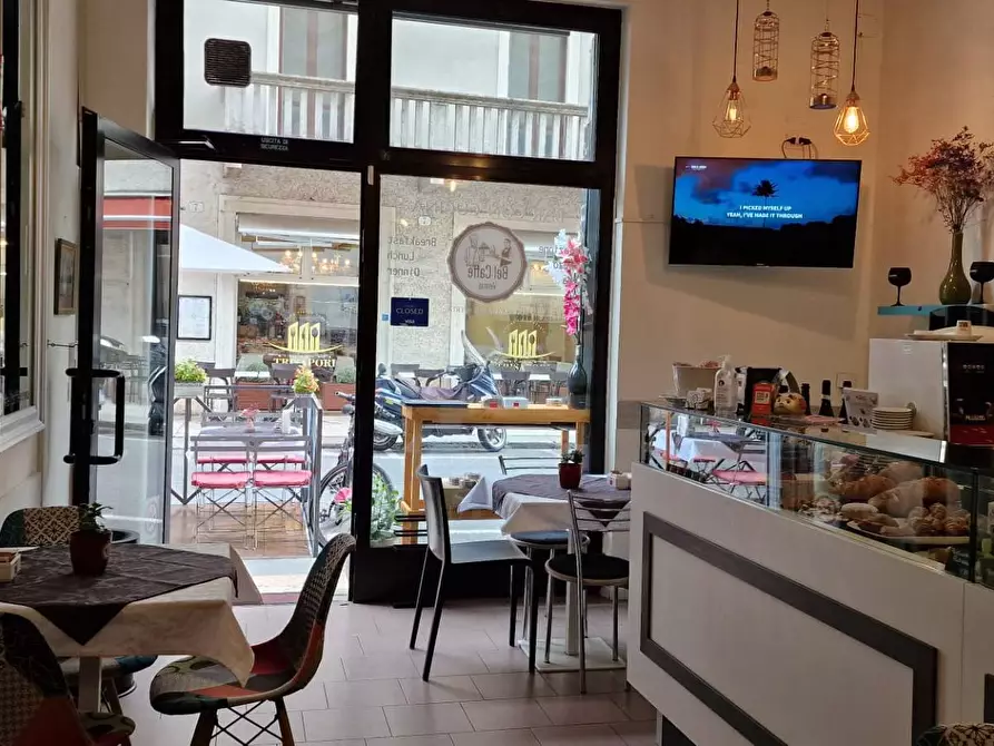 Immagine 15 di Bar / Ristorante in vendita  a Verona