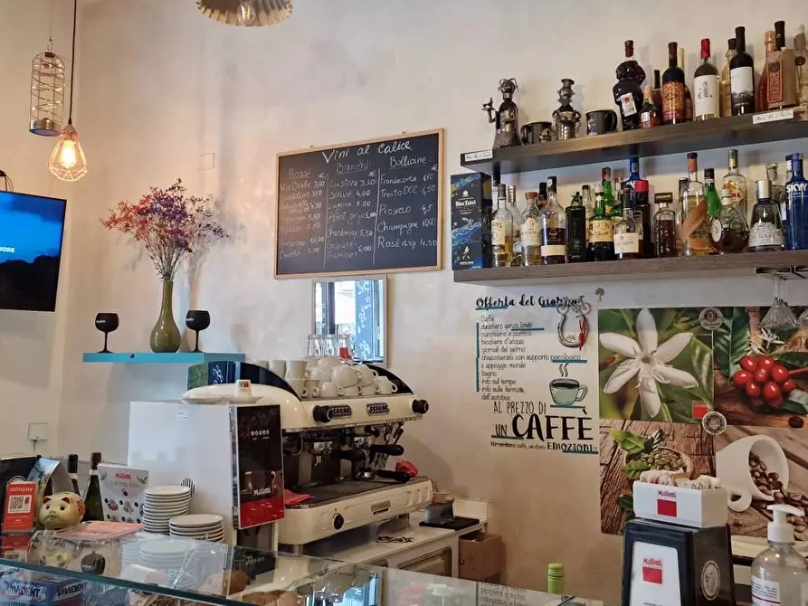 Immagine 17 di Bar / Ristorante in vendita  a Verona