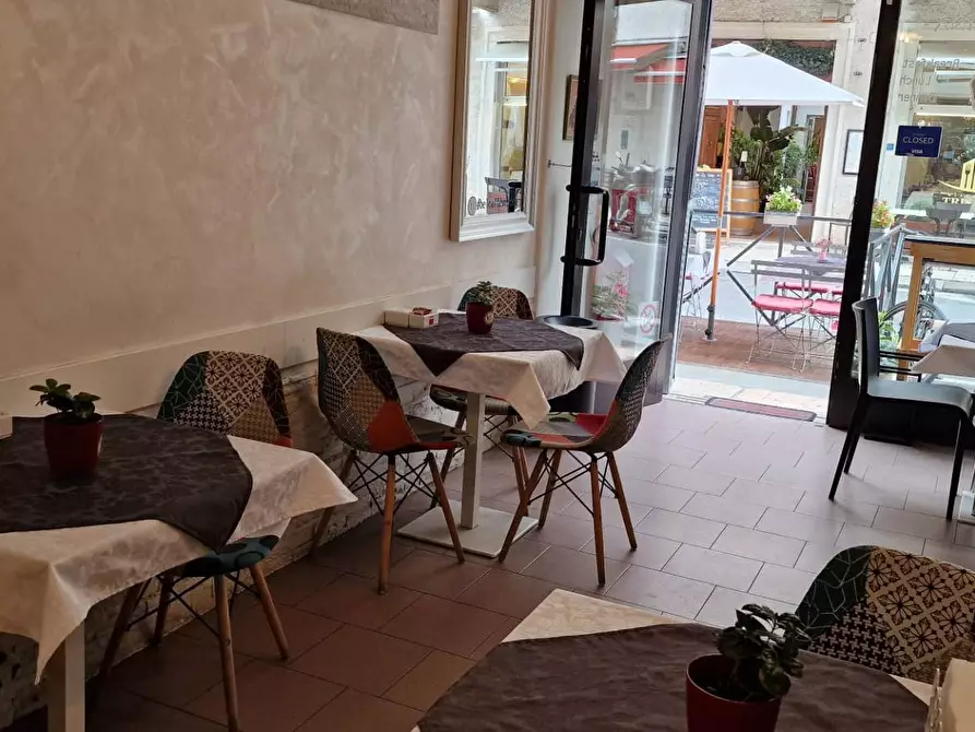Immagine 18 di Bar / Ristorante in vendita  a Verona