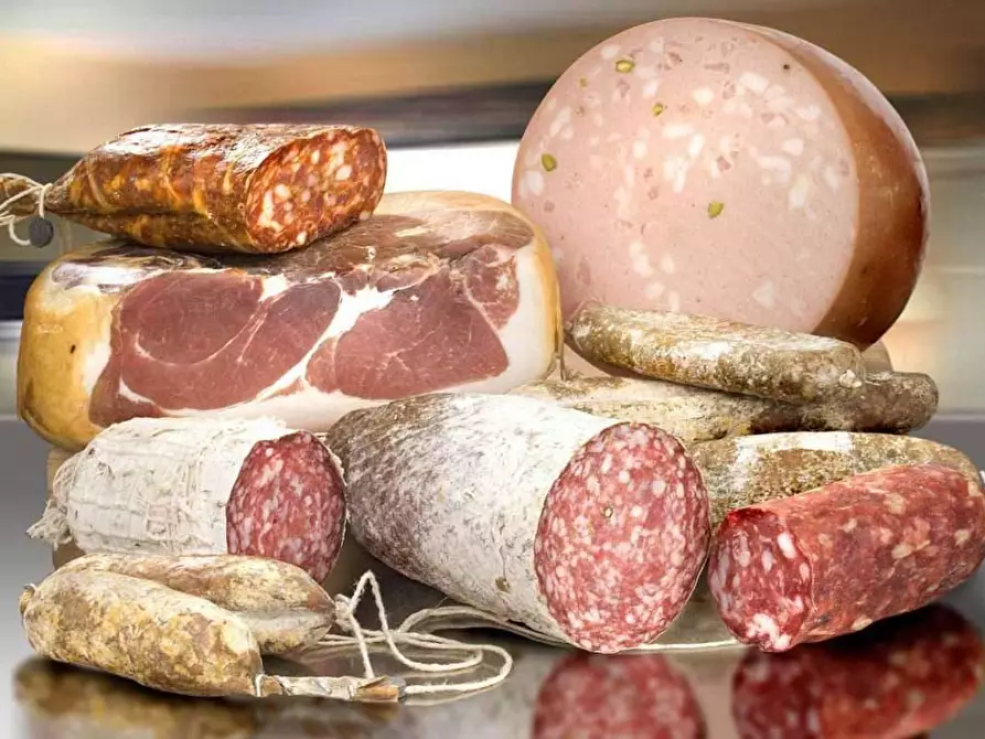 Immagine 2 di Agriturismo in vendita  in via roma a San Giovanni Lupatoto