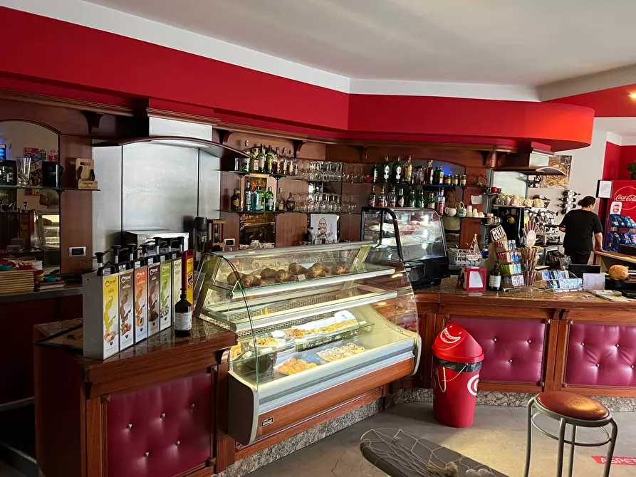 Immagine 3 di Bar / Ristorante in vendita  a Bardolino