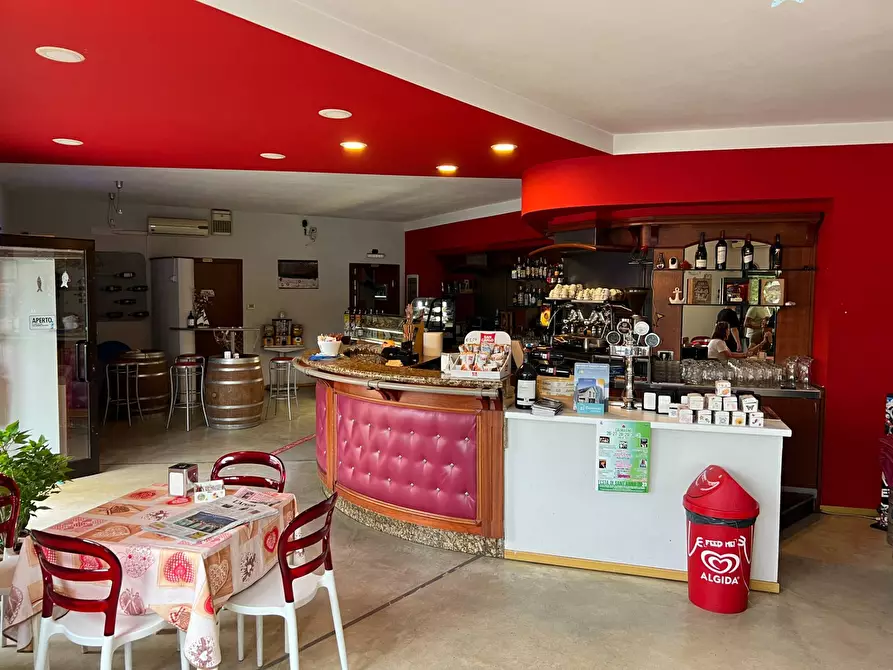 Immagine 5 di Bar / Ristorante in vendita  a Bardolino
