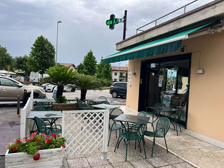 Immagine 8 di Bar / Ristorante in vendita  a Bardolino