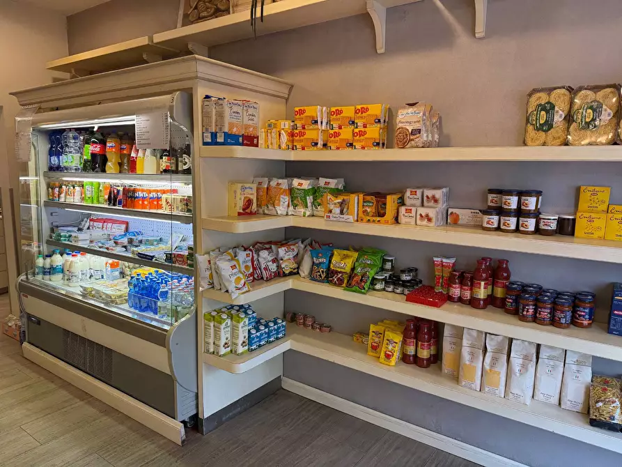 Immagine 7 di Bar / Ristorante in vendita  a Verona