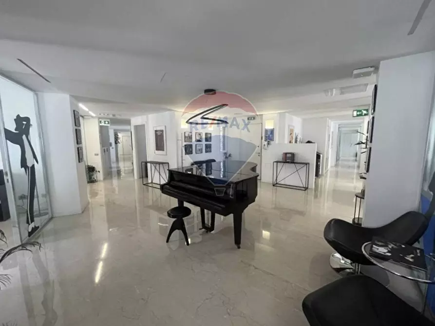 Immagine 1 di Ufficio in affitto  in Via Alberico Albricci a Milano