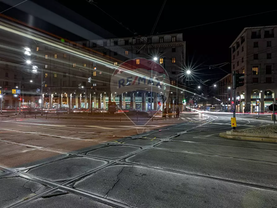 Immagine 6 di Magazzino in affitto  in via degli Omenoni a Milano