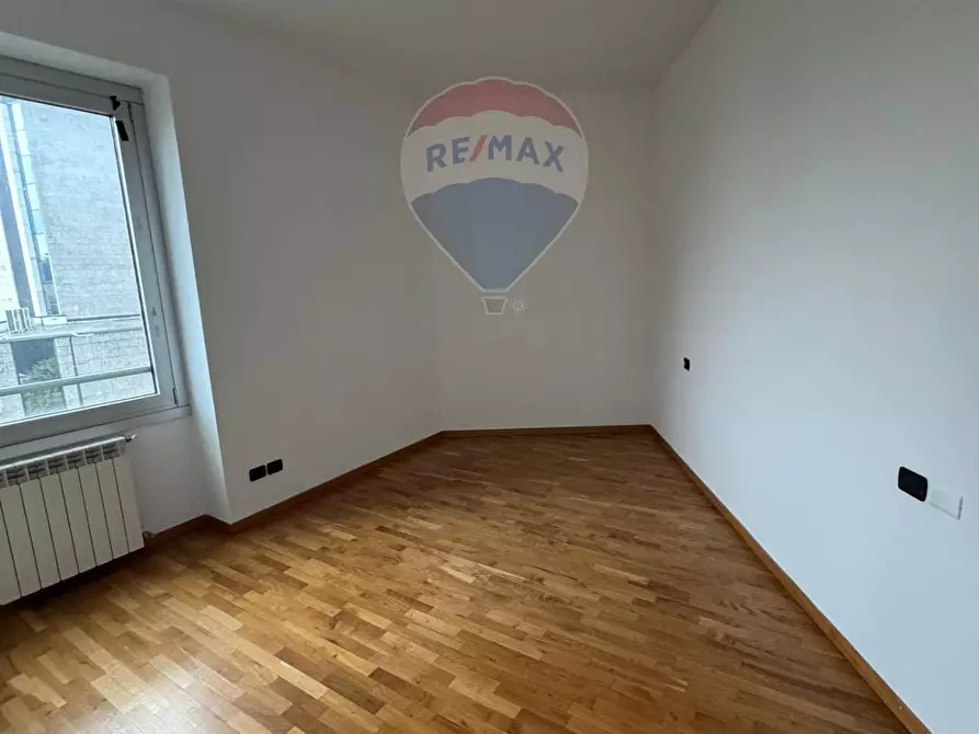 Immagine 2 di Ufficio in affitto  in Via Pier Francesco Mola a Milano