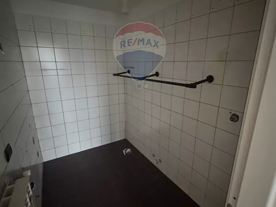 Immagine 11 di Ufficio in affitto  in Via Pier Francesco Mola a Milano