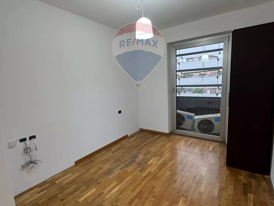 Immagine 3 di Ufficio in affitto  in Via Pier Francesco Mola a Milano