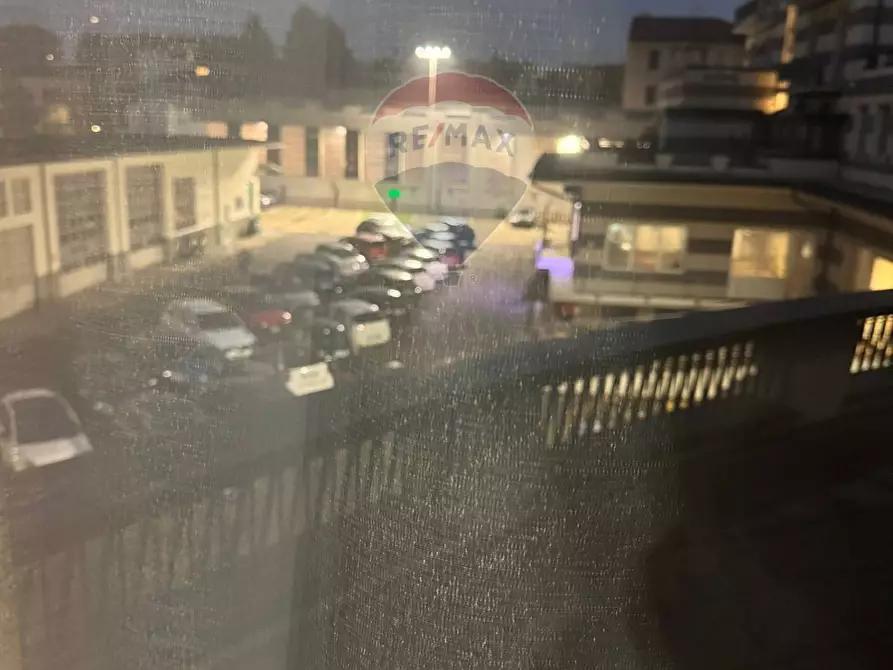 Immagine 15 di Ufficio in affitto  in Via Pier Francesco Mola a Milano