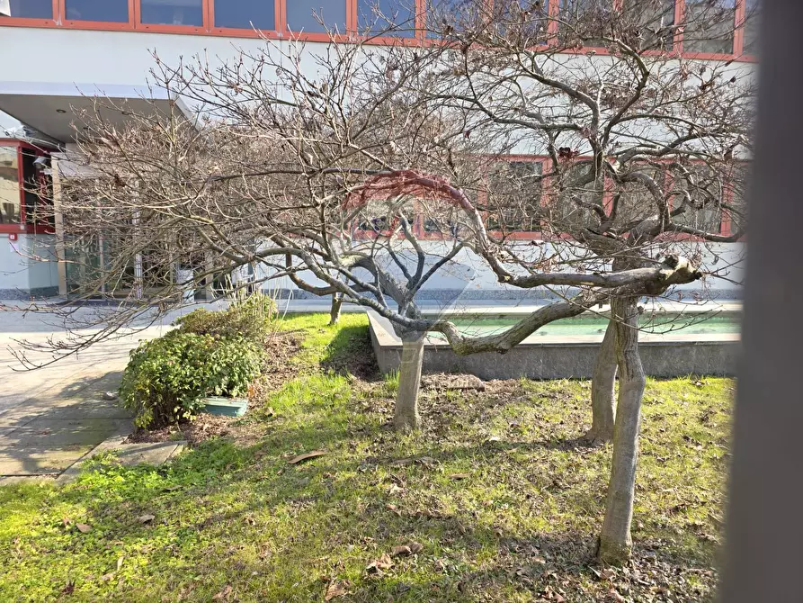 Immagine 18 di Ufficio in affitto  a Milano