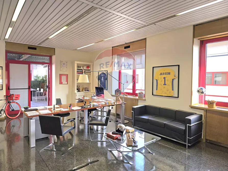 Immagine 7 di Ufficio in affitto  a Milano