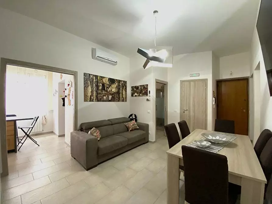 Immagine 1 di Appartamento in vendita  in VIA ZISA a Palermo