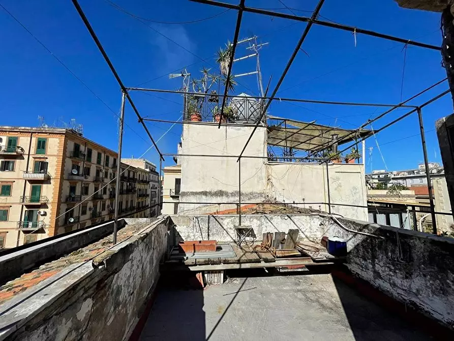 Immagine 30 di Appartamento in vendita  in via mariano stabile a Palermo