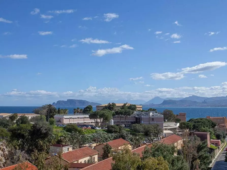 Immagine 1 di Appartamento in vendita  in Via Cardinale Mariano Rampolla a Palermo