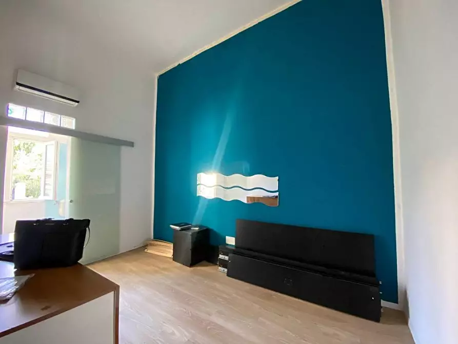 Immagine 4 di Appartamento in vendita  in Viale Del Fante a Palermo