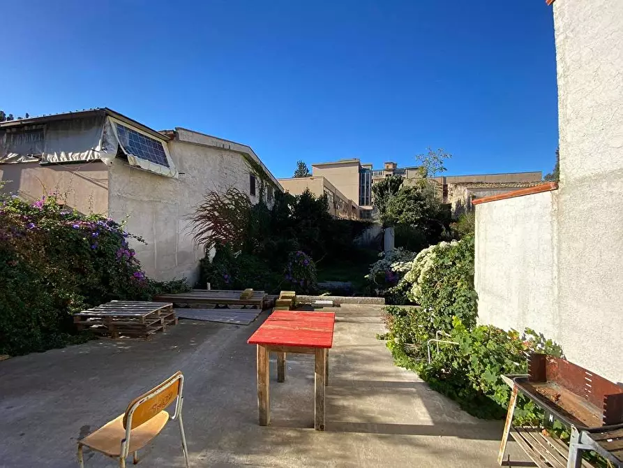 Immagine 16 di Appartamento in vendita  in Viale Del Fante a Palermo