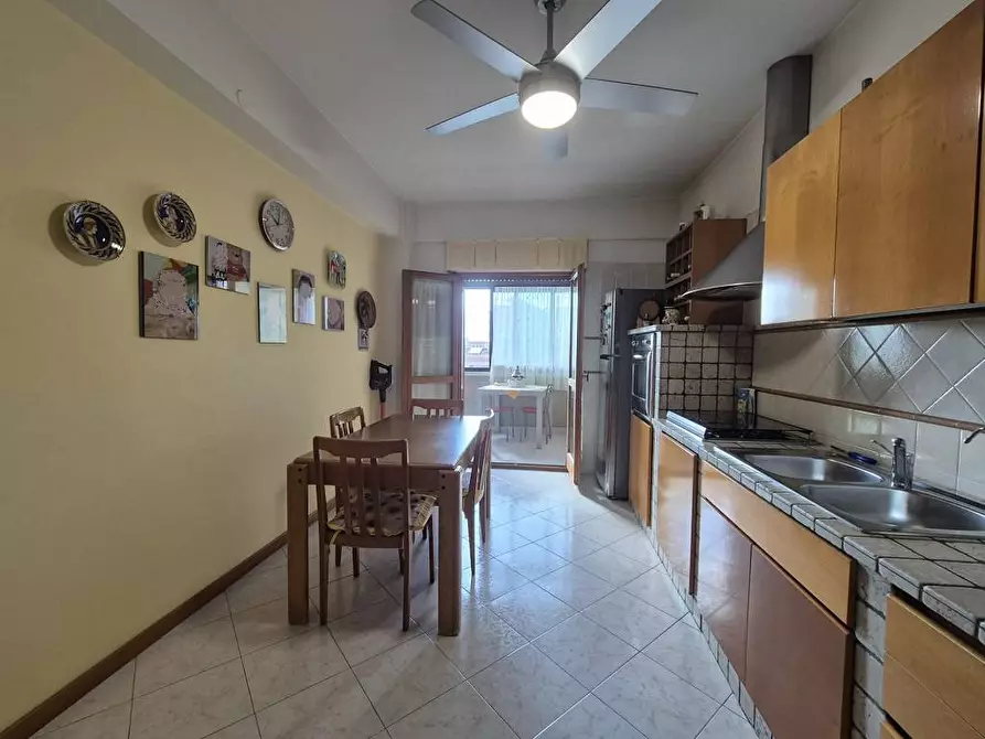 Immagine 13 di Appartamento in vendita  in Via Corradino Di Svevia a Palermo