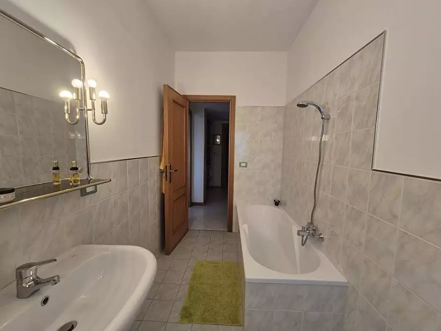 Immagine 21 di Appartamento in vendita  in Via Corradino Di Svevia a Palermo