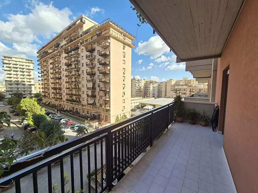 Immagine 25 di Appartamento in vendita  in Via Corradino Di Svevia a Palermo