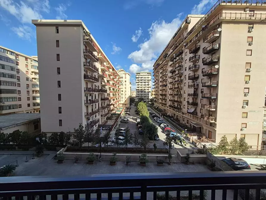 Immagine 26 di Appartamento in vendita  in Via Corradino Di Svevia a Palermo