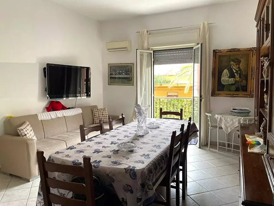 Immagine 9 di Appartamento in vendita  in Corso Italia a Carini