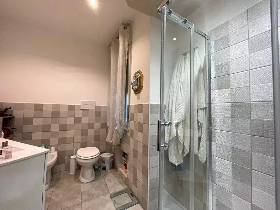 Immagine 16 di Appartamento in vendita  in Corso Italia a Carini