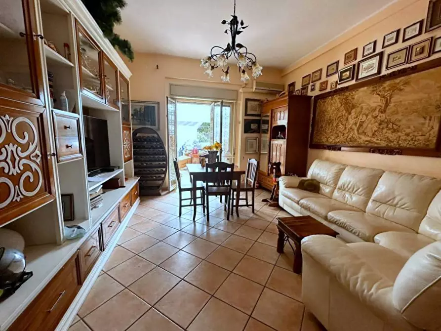 Immagine 10 di Appartamento in vendita  in Largo Cherubini a Palermo