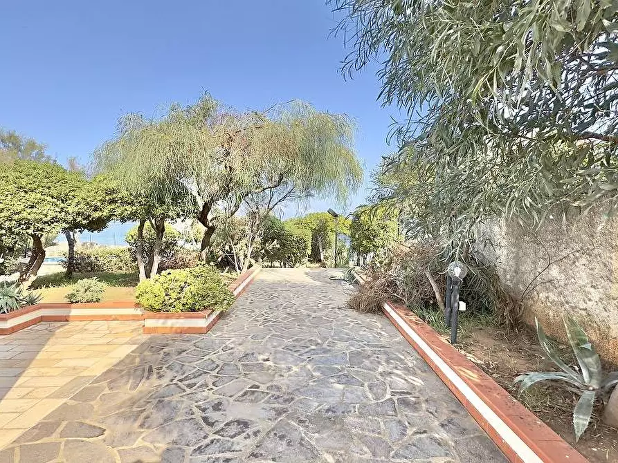 Immagine 2 di Villa in affitto  in Lungomare Pozzillo a Carini