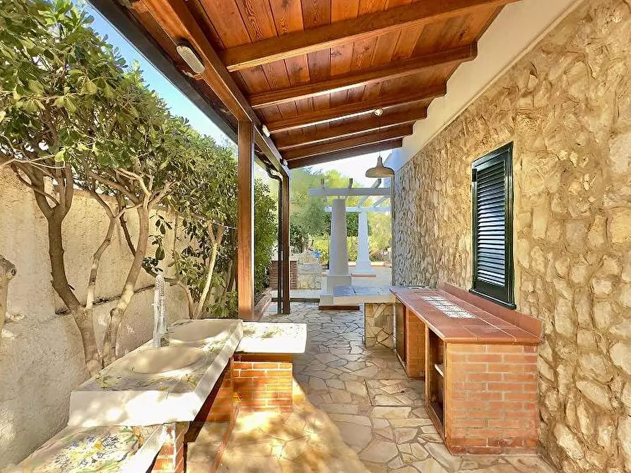 Immagine 17 di Villa in affitto  in Lungomare Pozzillo a Carini